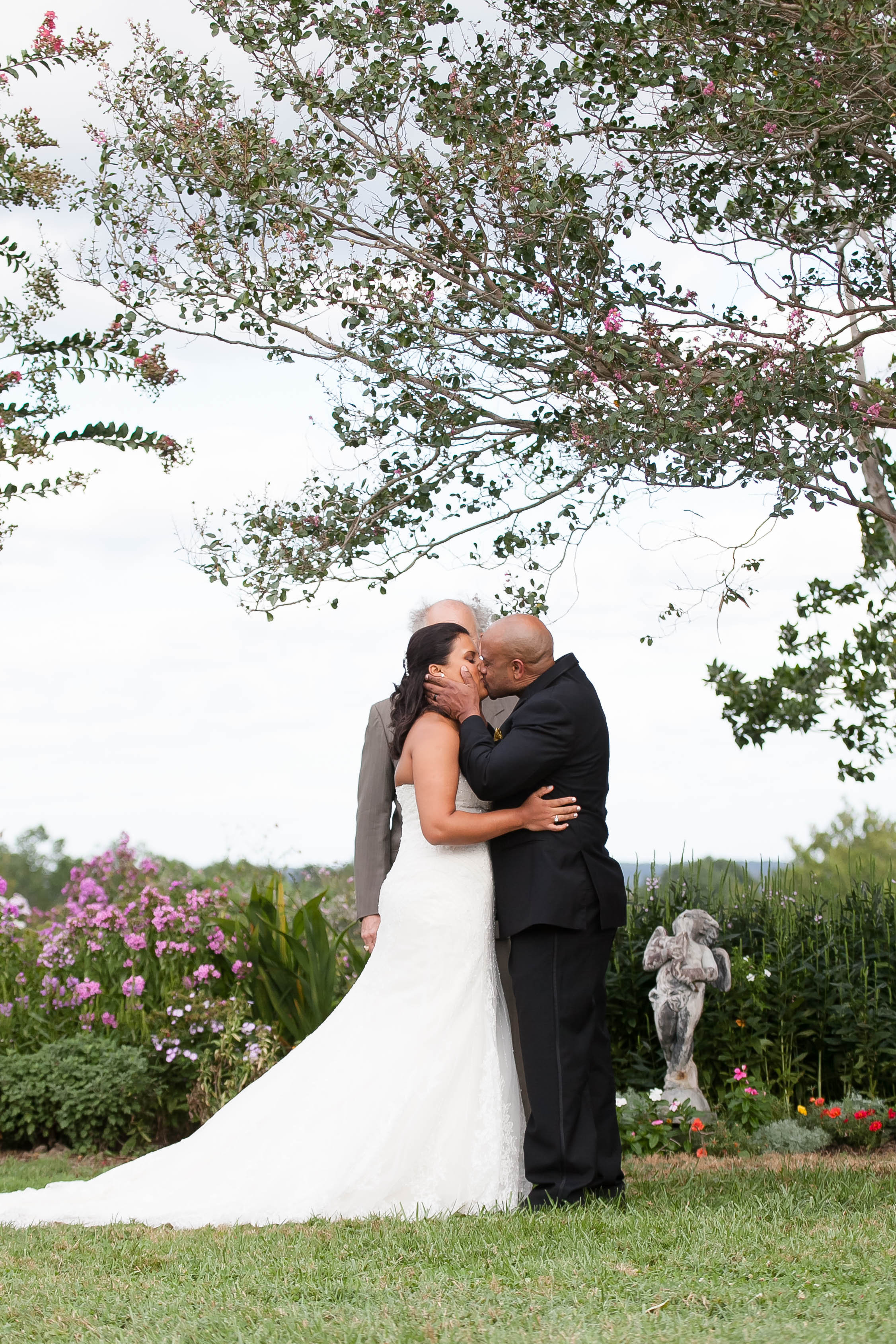 Maryland Wedding Planner | Sotterley Plantation Wedding | Simply Breathe Events | Southern Maryland Wedding | End of Summer Wedding