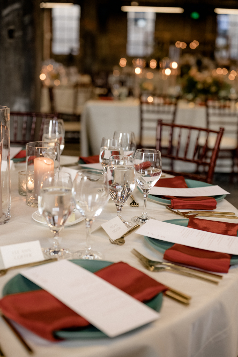 simple and elegant tablescape
