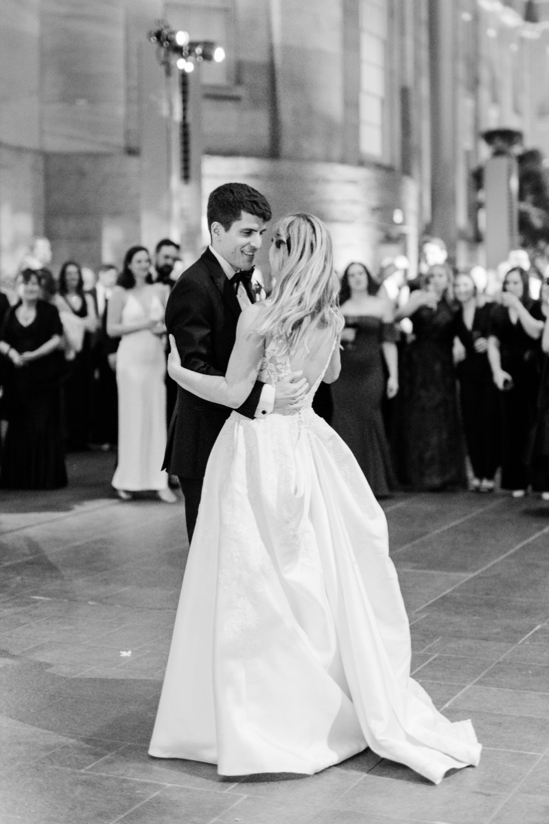 FIRST DANCE FOR WEDDING RECEPTION AT NATIONAL PORTRAIT GALLERY