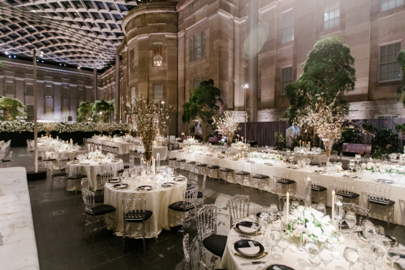 WHITE AND BLACK WEDDING RECEPTION AT NATIONAL PORTRAIT GALLERY KOGOD COURTYARD