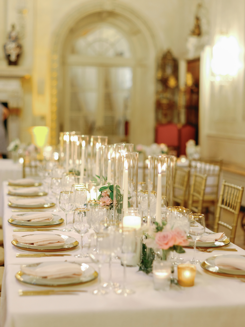 WEDDING RECEPTION TABLESCAPE AT LARZ ANDERSON HOUSE