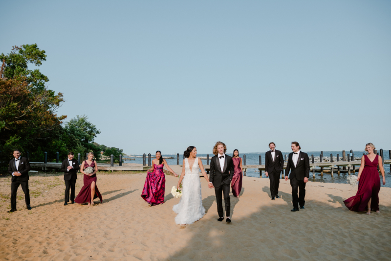 BRIDAL PARTY PORTRAITS ON THE BEACH