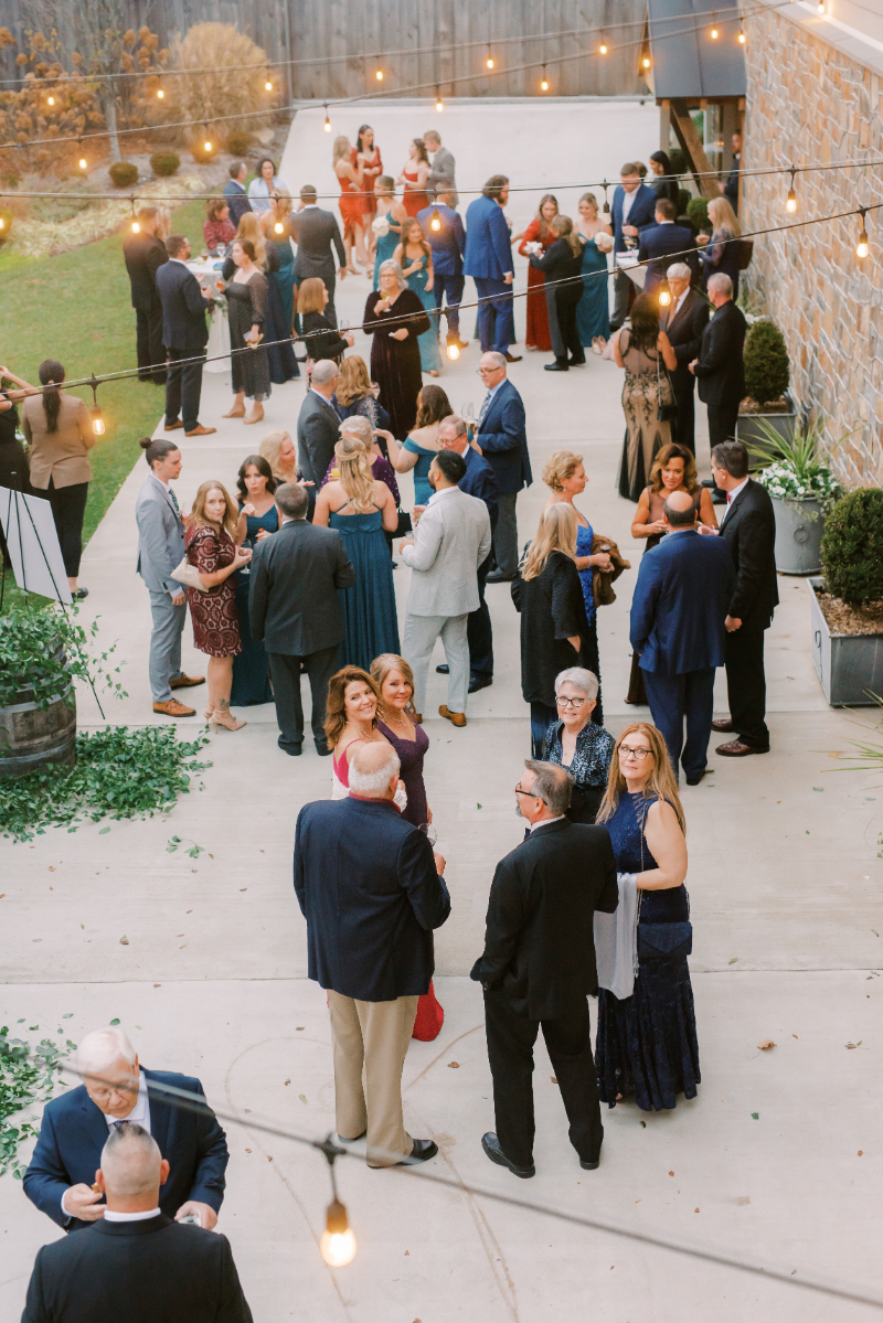 OUTDOOR WEDDING RECEPTION AT FLEETWOOD FARM AND WINERY